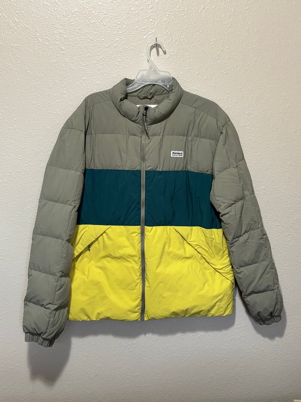 Men’s Marmot Ares Down Puffer Jacket Coat Yellow Green, size XL